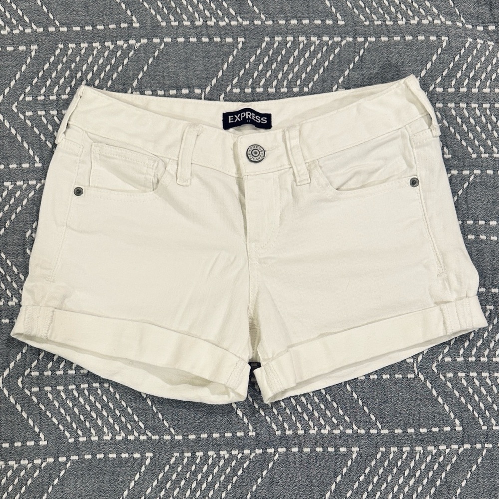 Express Women's Cream Jean Shorts